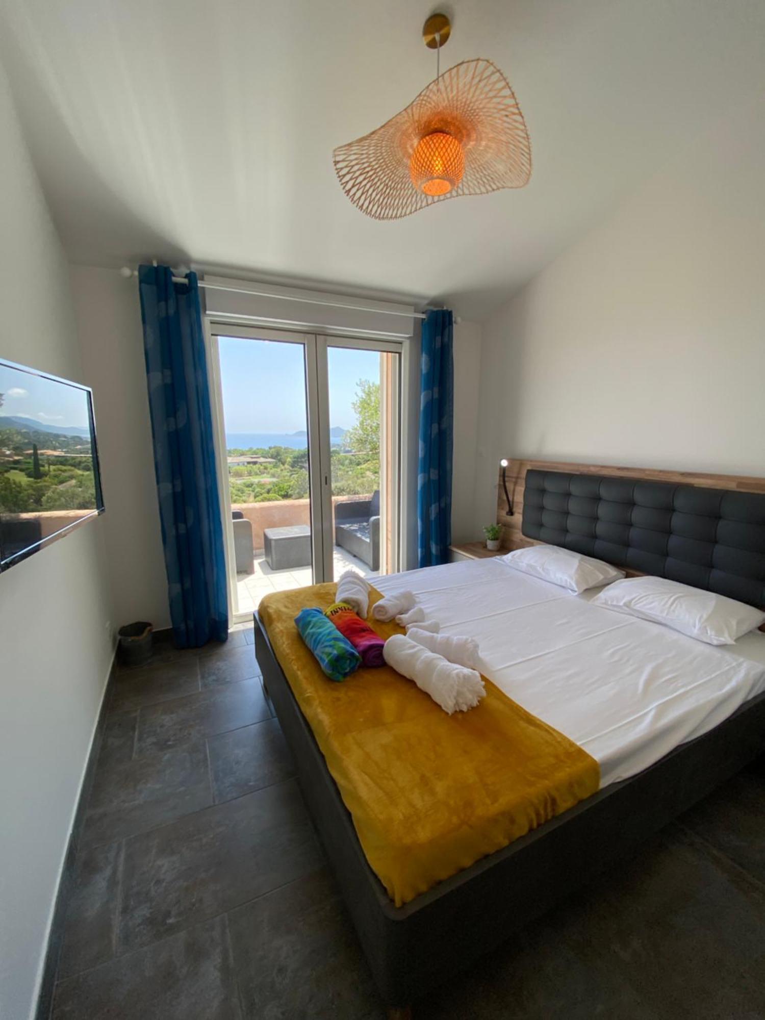 Villa Casa Totti Vue Mer Avec Piscine Porto-Vecchio  Exteriör bild